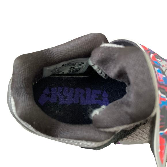 NIKE Size 5C Kyrie 5 TD Toddler Graffiti Sneakers AQ2459-001 - Picture 8 of 9